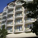 Апартаменты Palast Wellness *